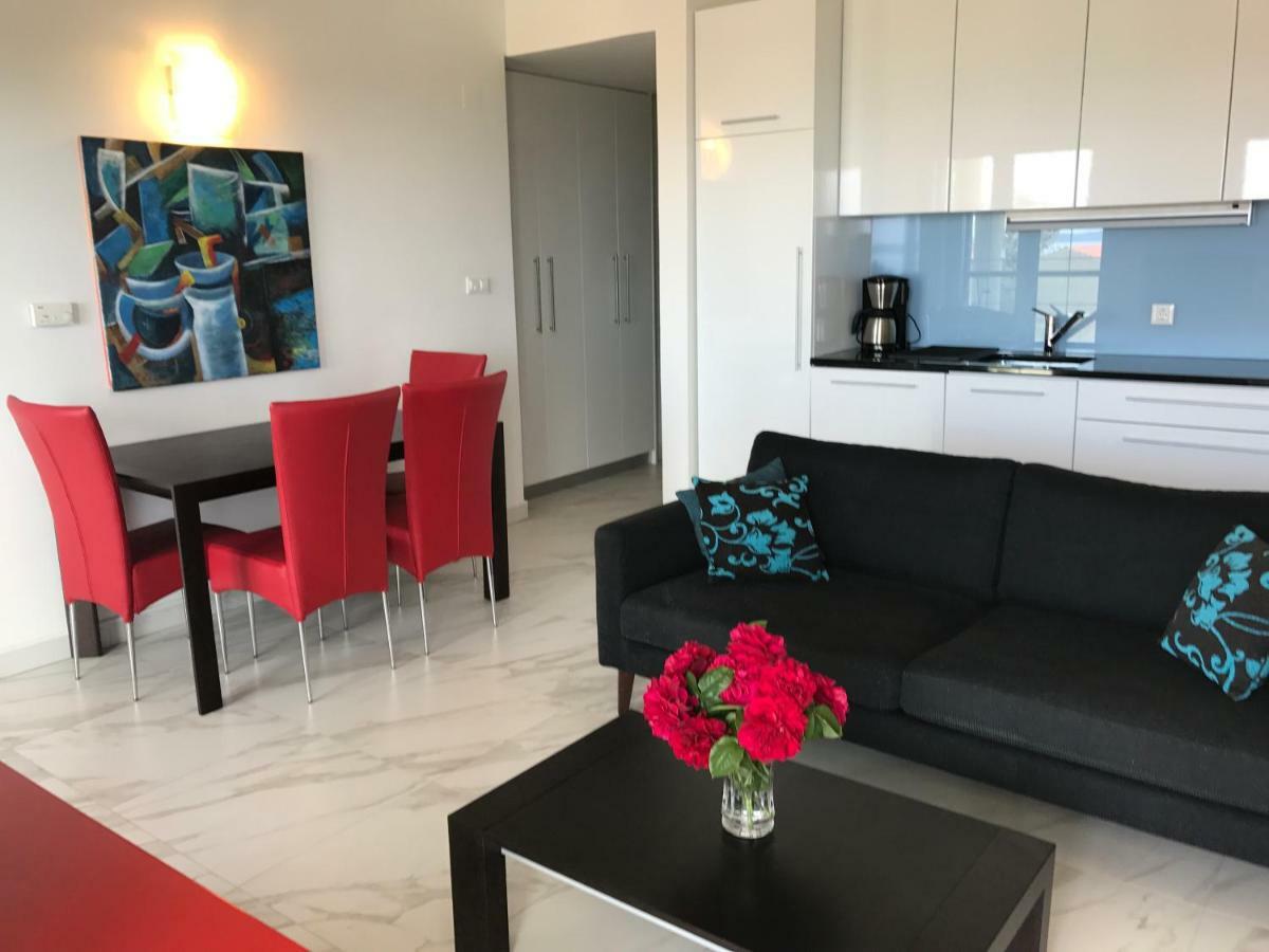 Apartments Victoria Privlaka Екстериор снимка